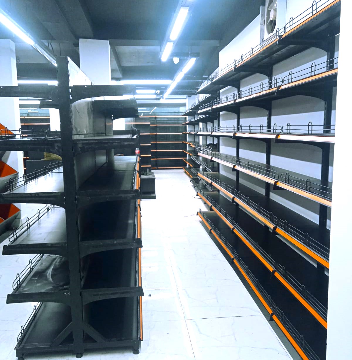 Wall Mounted Gondola (Premium Quality)